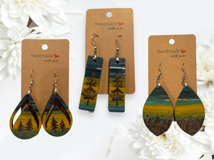 Earring Hand Painted Pine tree Sunset -Wood engraved - Wooden Hearts Inc